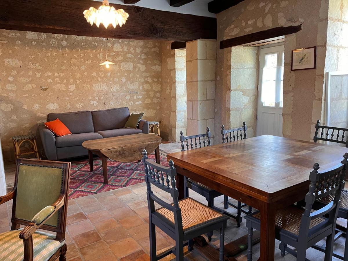 Maisons D'Hotes Du Chateau Au Grand Pressigny Le Grand-Pressigny Exterior foto