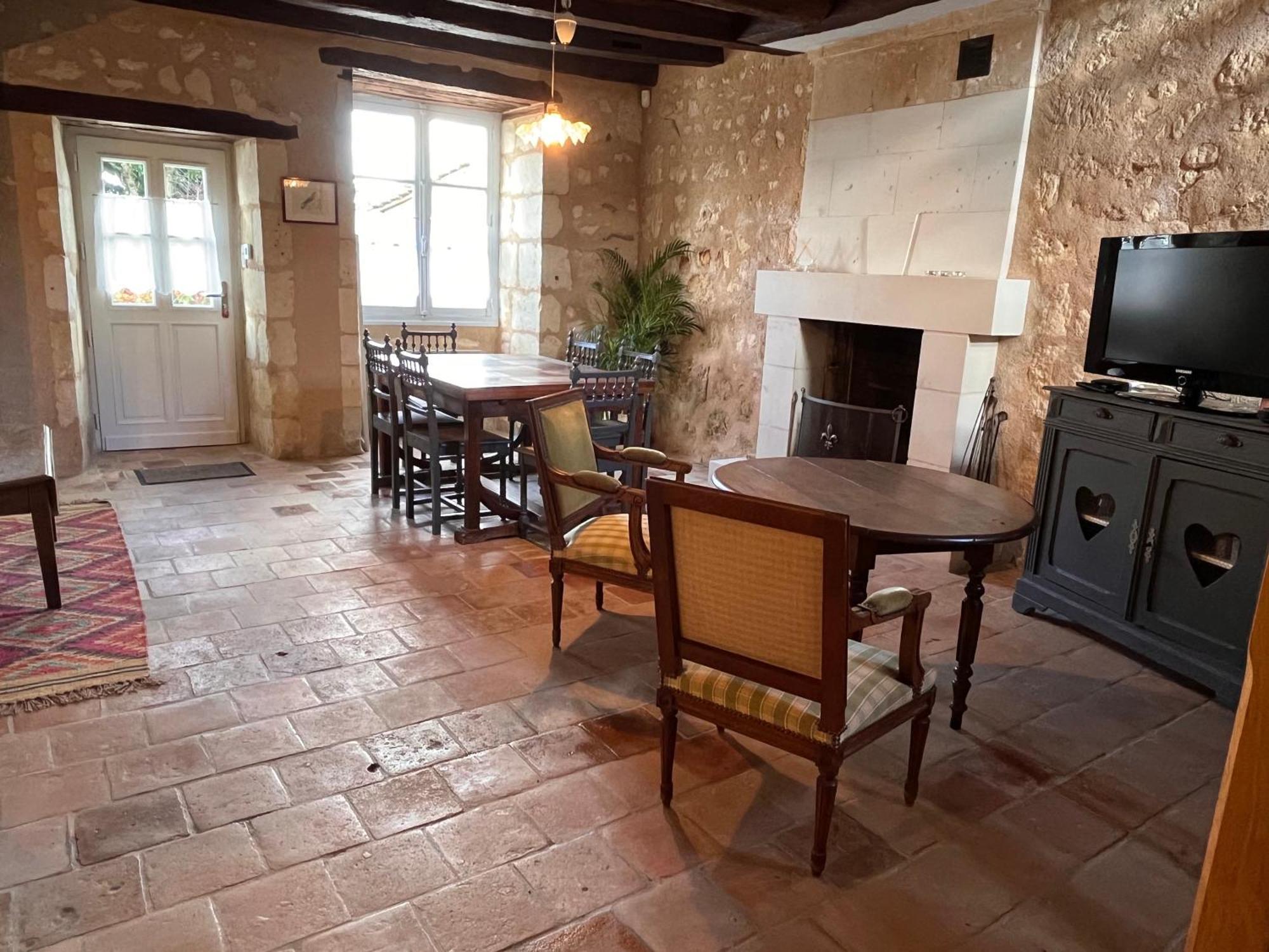 Maisons D'Hotes Du Chateau Au Grand Pressigny Le Grand-Pressigny Exterior foto